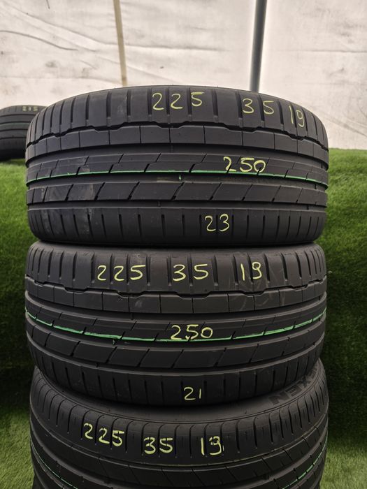 225 35 19 2x hankook 2x nexen