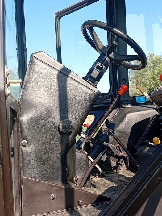 Traktor holati yangi =>2022 Baraka topasiz! Dokumenti :tayyor