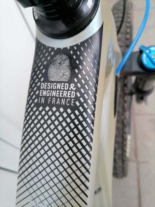 Нов карбонов eндуро велосипед La Pierre Zesty 6.9