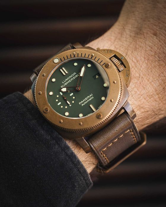 panerai submersible бронз / зелен
