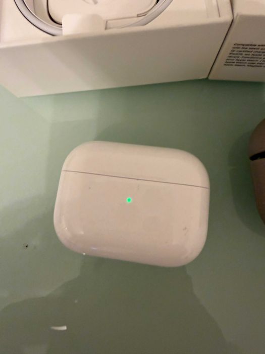 AirPods Pro 2 + подарък протектор