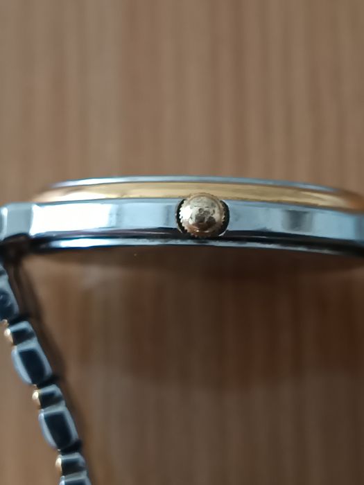 Ceas eterna aur-otel