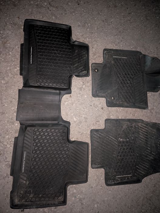 Toyota Highlander полик, коврик