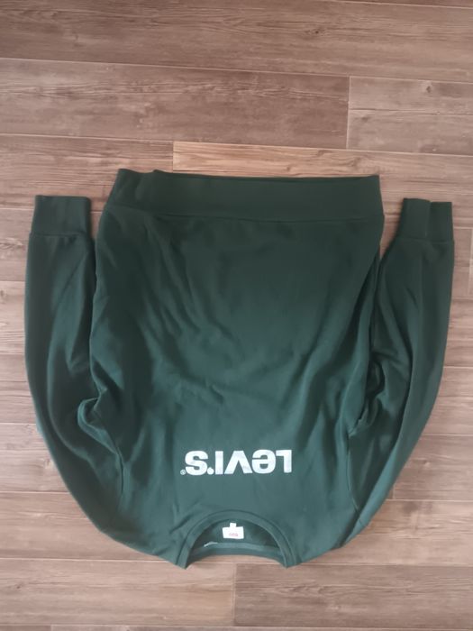 Levi's свитшот оригинал