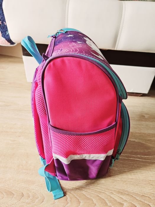 Продам школьный рюкзак