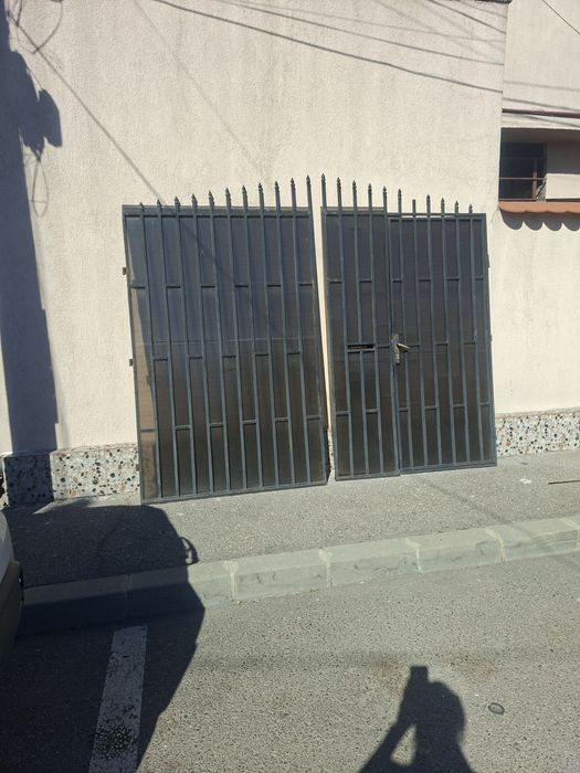 Poarta auto si pietonală