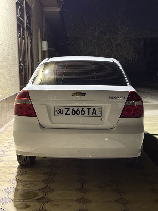 Nexia 3 Srochna sotiladi