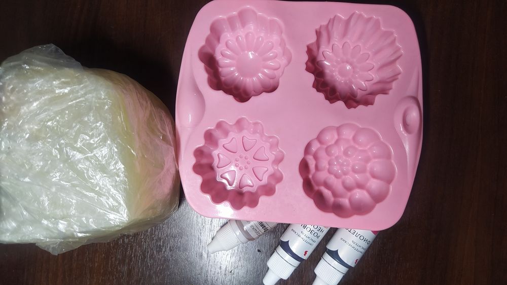 Мыльная основа + формочки для мыла