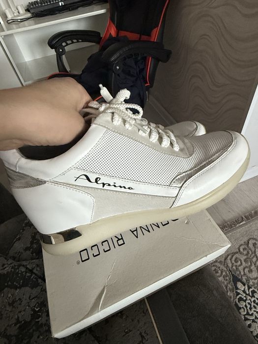 Продам женские обуви