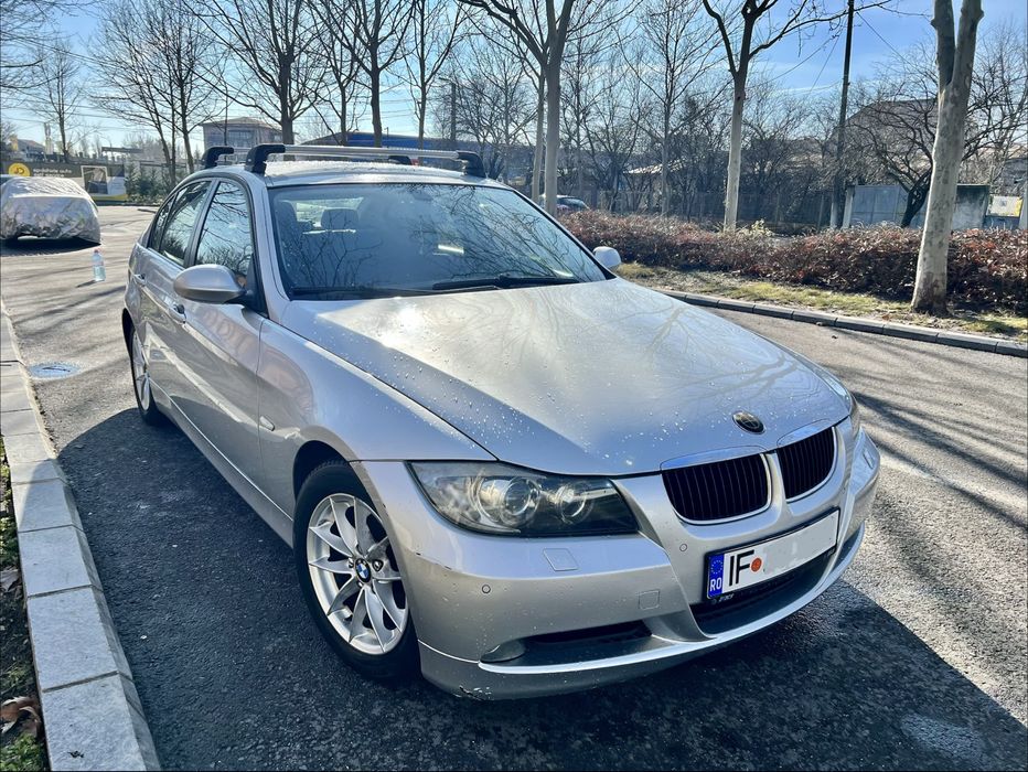 BMW E90, 163 CP, berlina