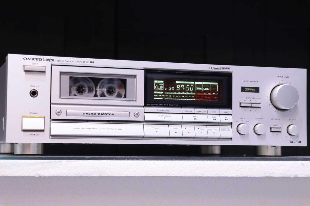 Deck Onkyo Integra TA-2550, 3 Capete, 3 Motoare, Accubias, Silver.