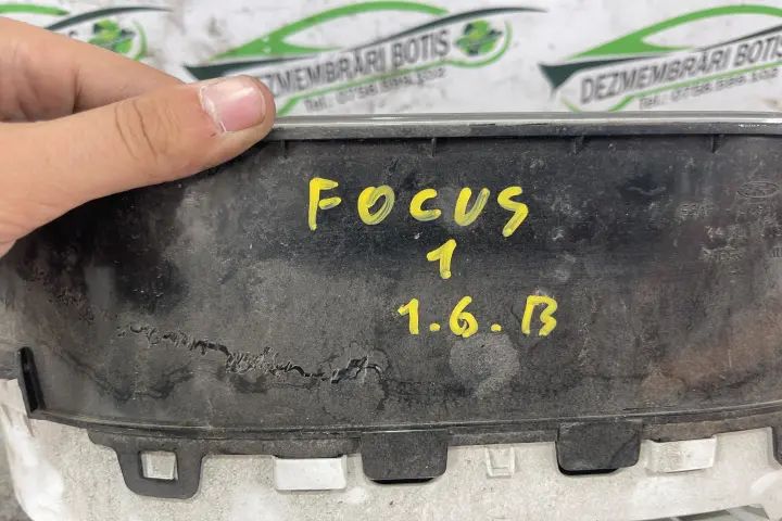 Ceasuri bord Ford Focus 2002 1.6 MT (101 hp)