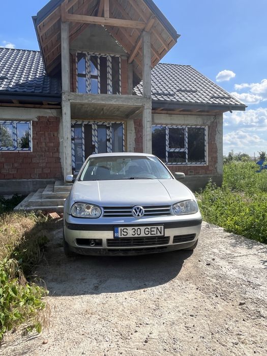 Vând Volkswagen Golf 4, motor 1.4 16V