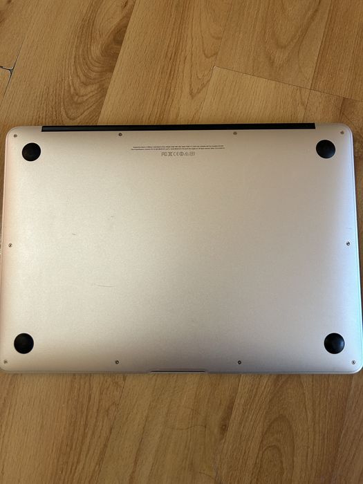 Apple Macbook Air A1466