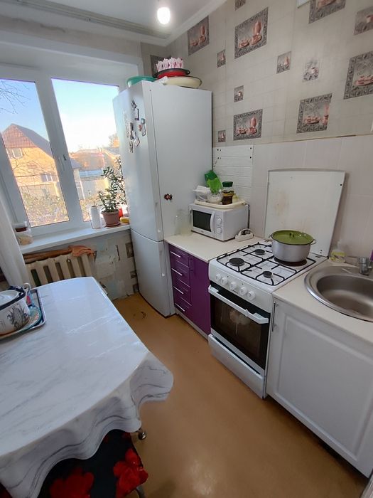 Продается 2-комн (1-91, 1 эт)