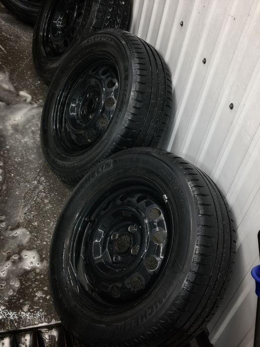 Летняя резина с дисками R15