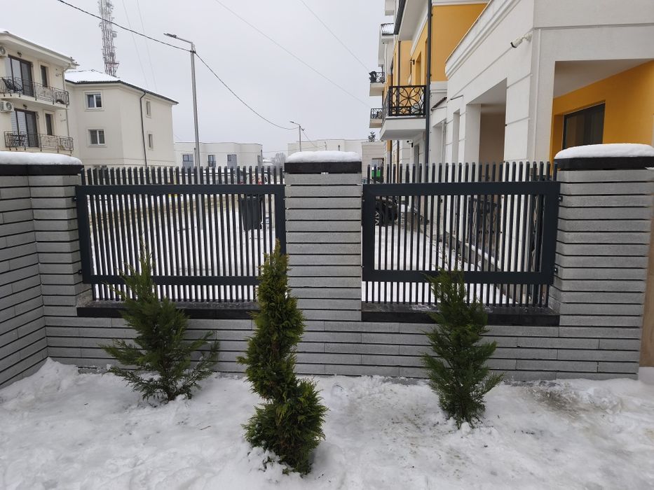 Balustrada porti gard la comanda