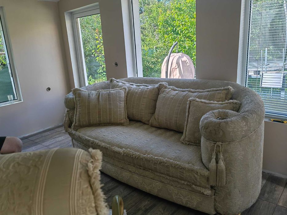 Холна гарнитура продаваме