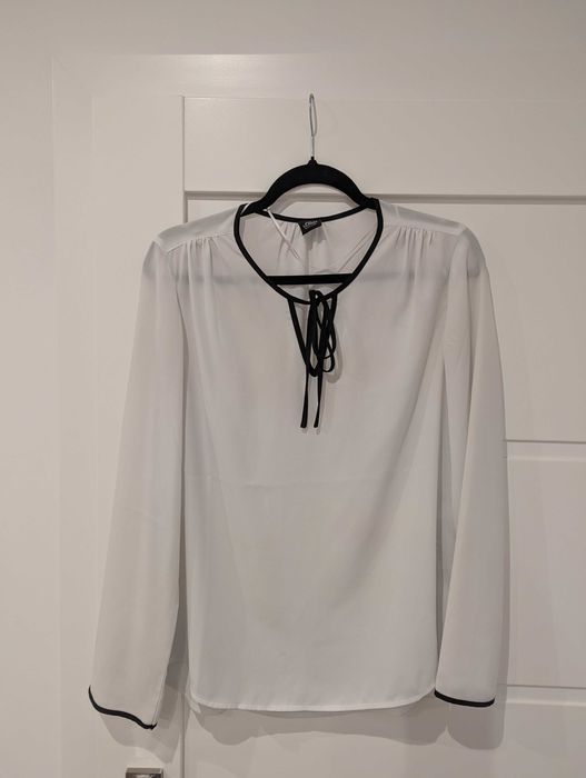 Елегантни маркови дамски блузи