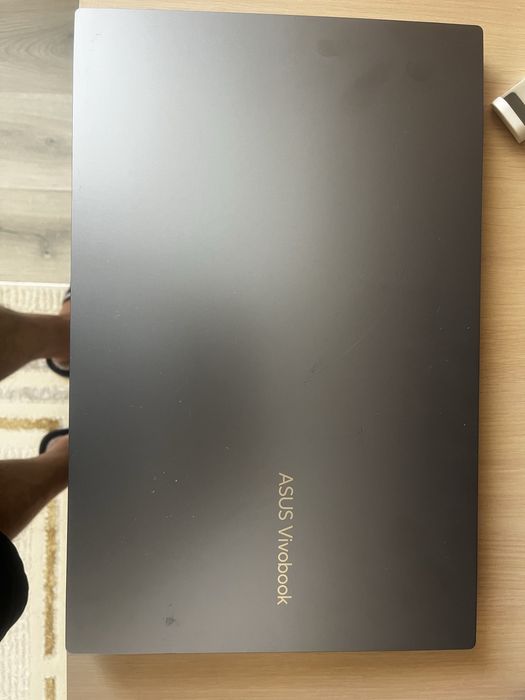 Продам Ноутбук в отличном состянии