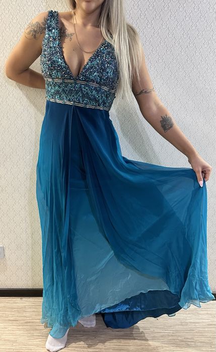 Продам красивое платье