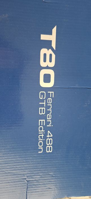Продавам волан Thrustmaster