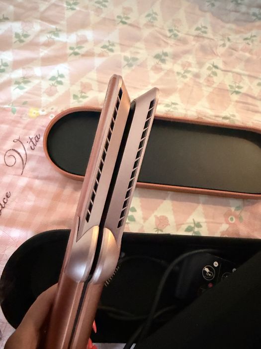 Dyson Airstrait HT01 – Strawberry Bronze / Blush Pink – пълен комплект