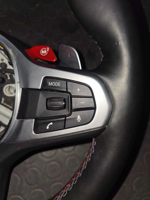 Мултиволан за BMW X6M Competition G05