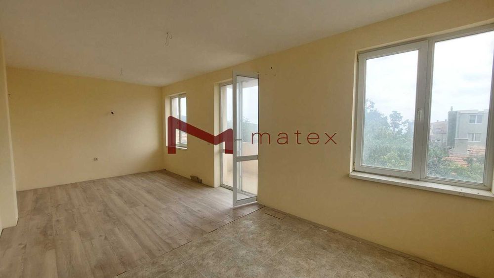 Продава се Двустаен апартамент в Варна, Виница - 74 кв.м за 827 €/кв.м - Снимка #2