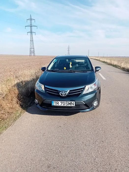 Toyota Avensis primul proprietar in Romania