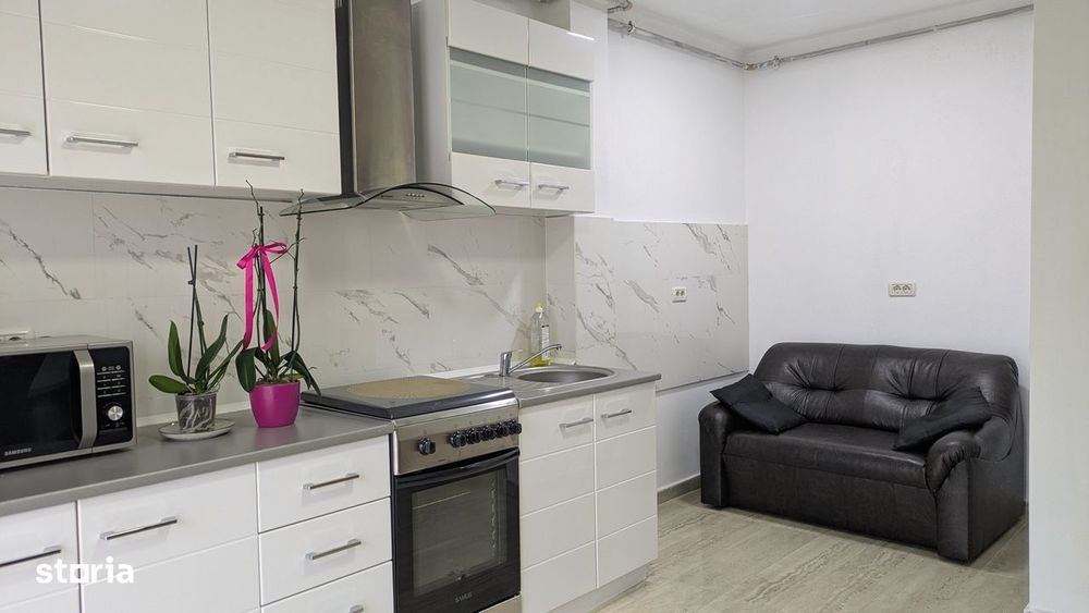 Inchiriez ap cu 1 camera, bloc nou, in centru!