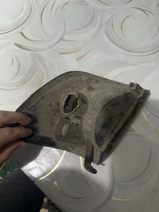 Поворотник на субару форестор