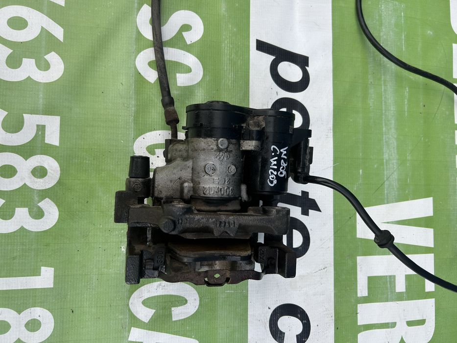 Etrier electric dreapta spate Mercedes W205 C Class 2015