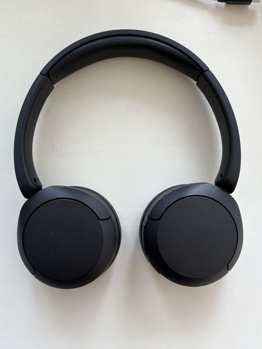Наушники Sony WH-CH520