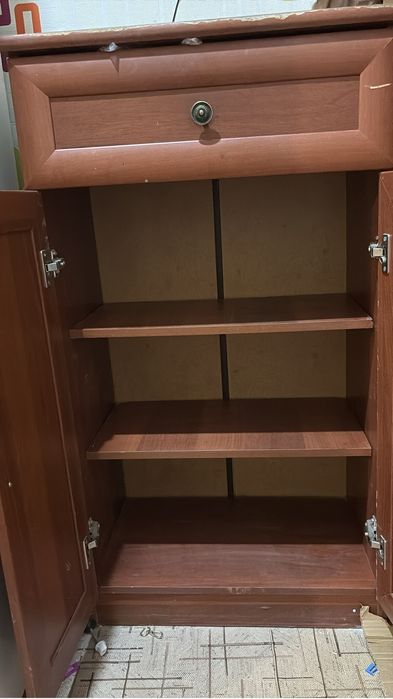 Отдам бесплатно шкаф