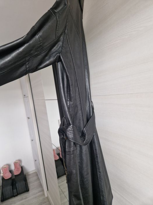 Haina piele ..eleganta..