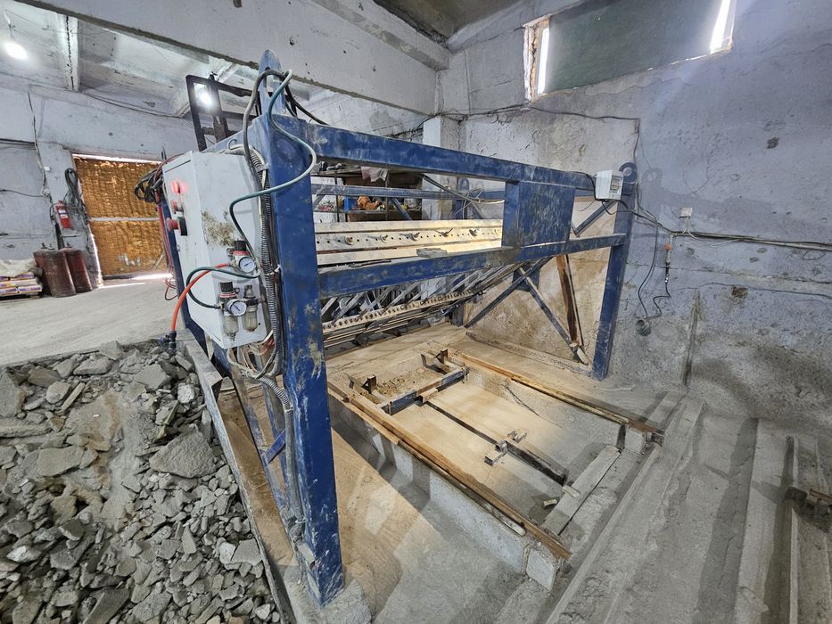 Резательный станок для газоблока