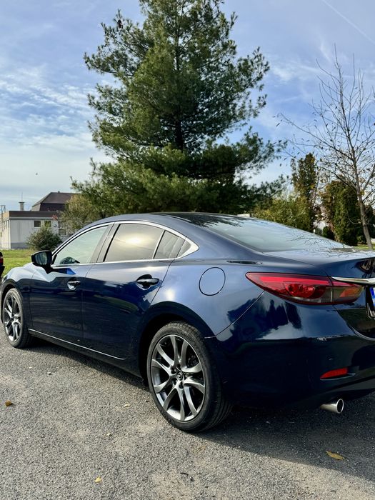 Mazda 6 Revolution Top