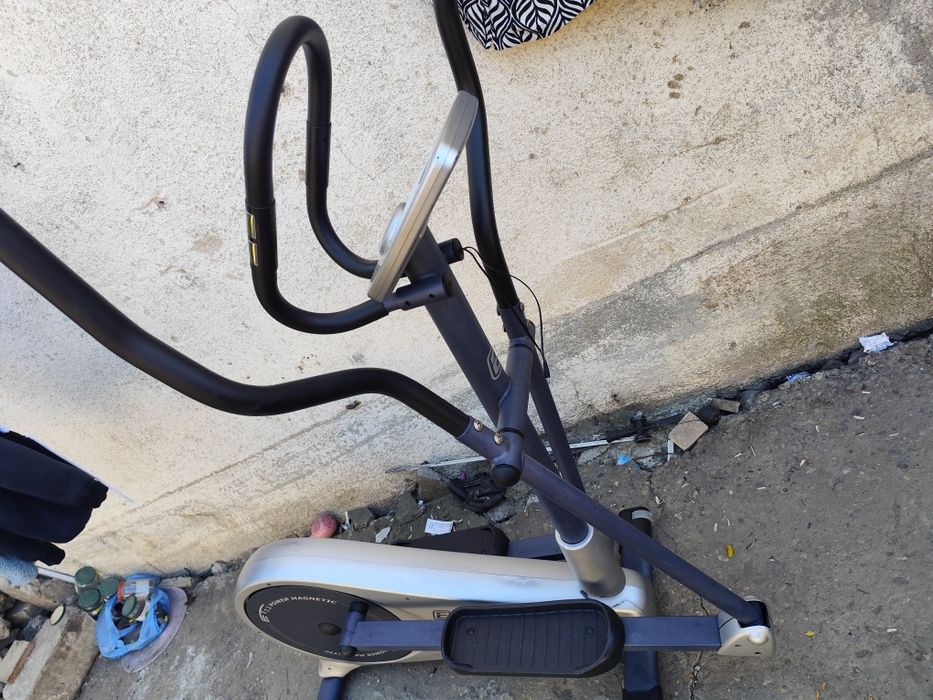 Bicicleta fitness magnetica