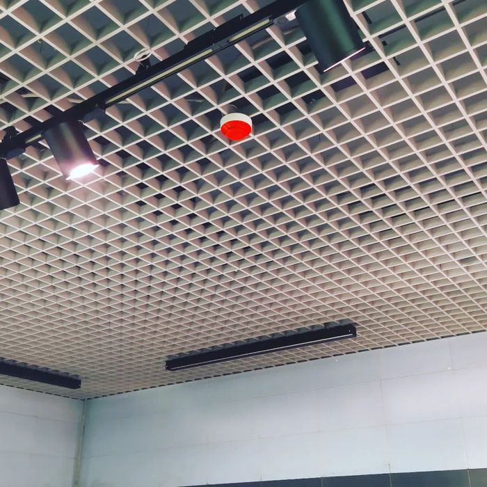 Grilyata reechniy armstrong padves led lampa akvapanel montaj PC-16