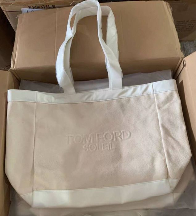 В наличии! Шопер Dior