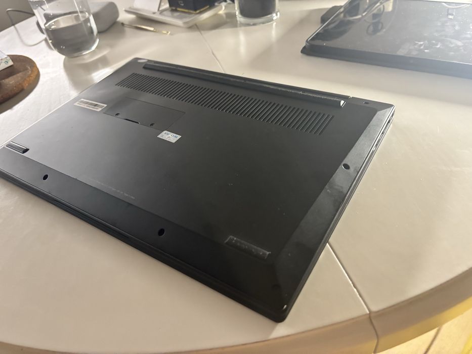 Nokia PureBook S14 – Intel i5 / 16GB RAM / 512GB SSD