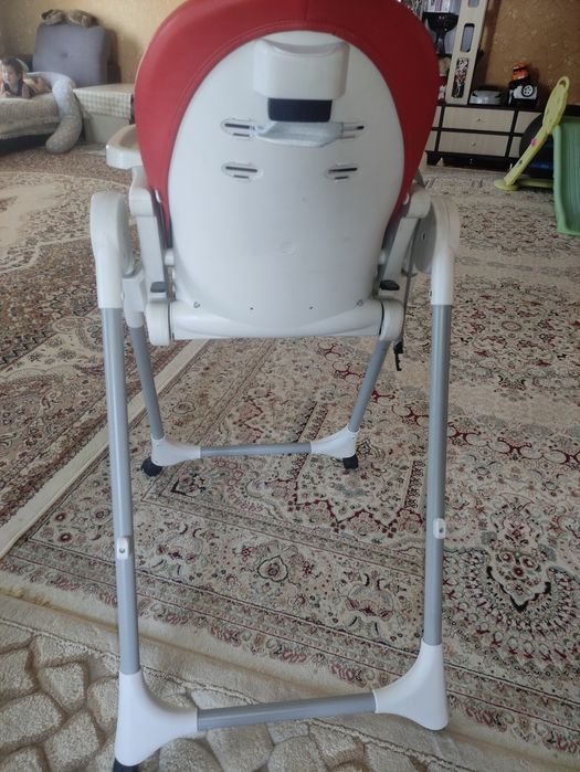 Столик для кормления