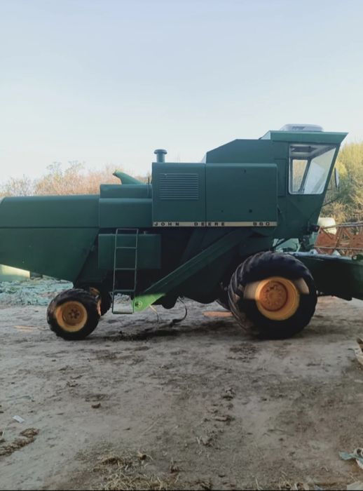 Комбайн John Deere 960