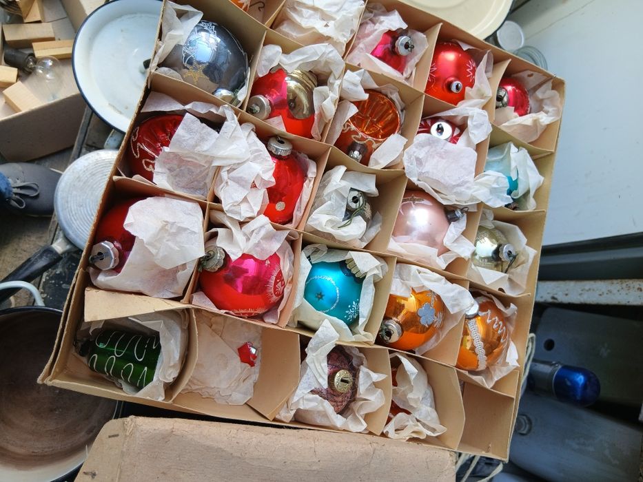 Игрушки для елки.