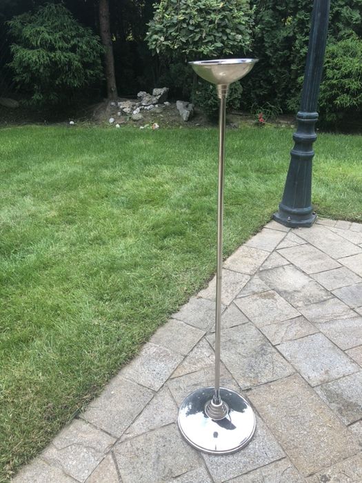 Стилен свещник