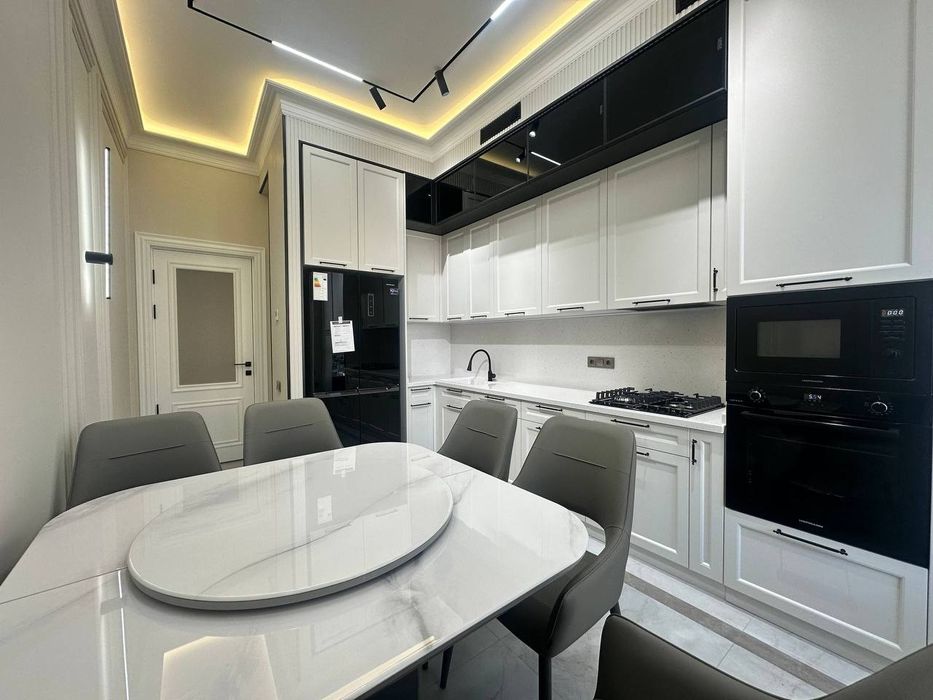 СРОЧНО! 4/12/14 квартира в НОВОСТРОЙКЕ | ЖК "OZMAHAL"
Ул. Новомосковск