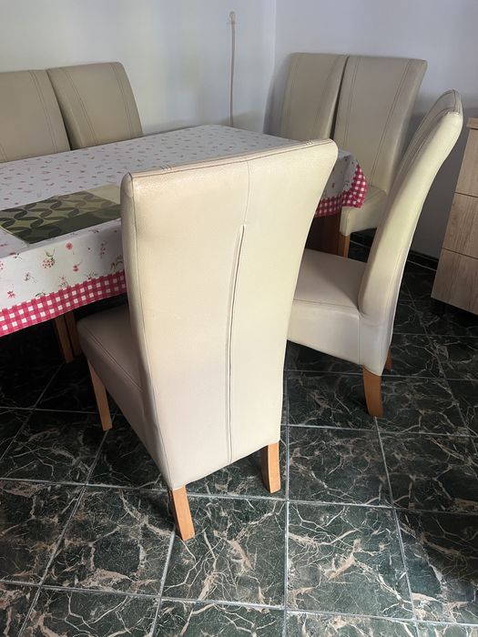 Scaune bucatarie / sufragerie