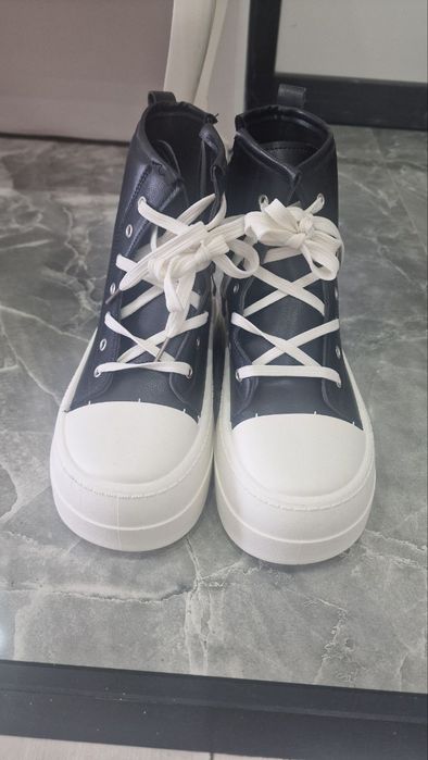 Черные кеды на платформе