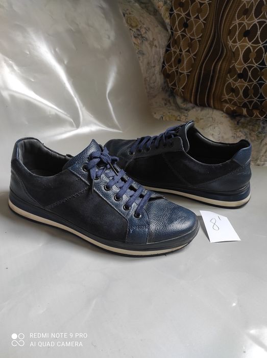 продам кроссовки и сапоги импортные  подростковые